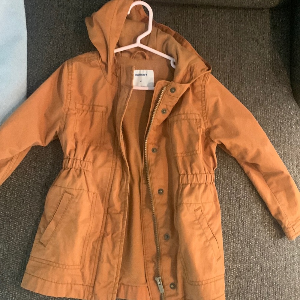 Toddler girls size 4T.